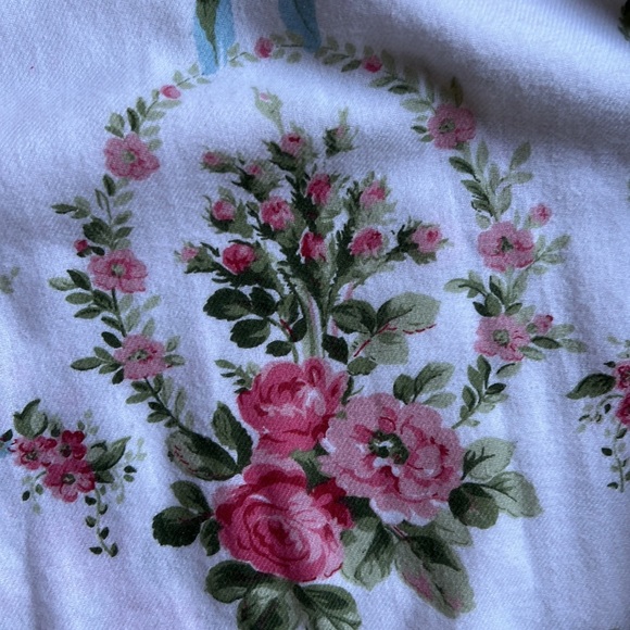 Victoria's Secret Floral Nightgown - White and Pink - Picture 6 of 7